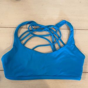 Lululemon Free To Be Wild Bra - blue - size 6